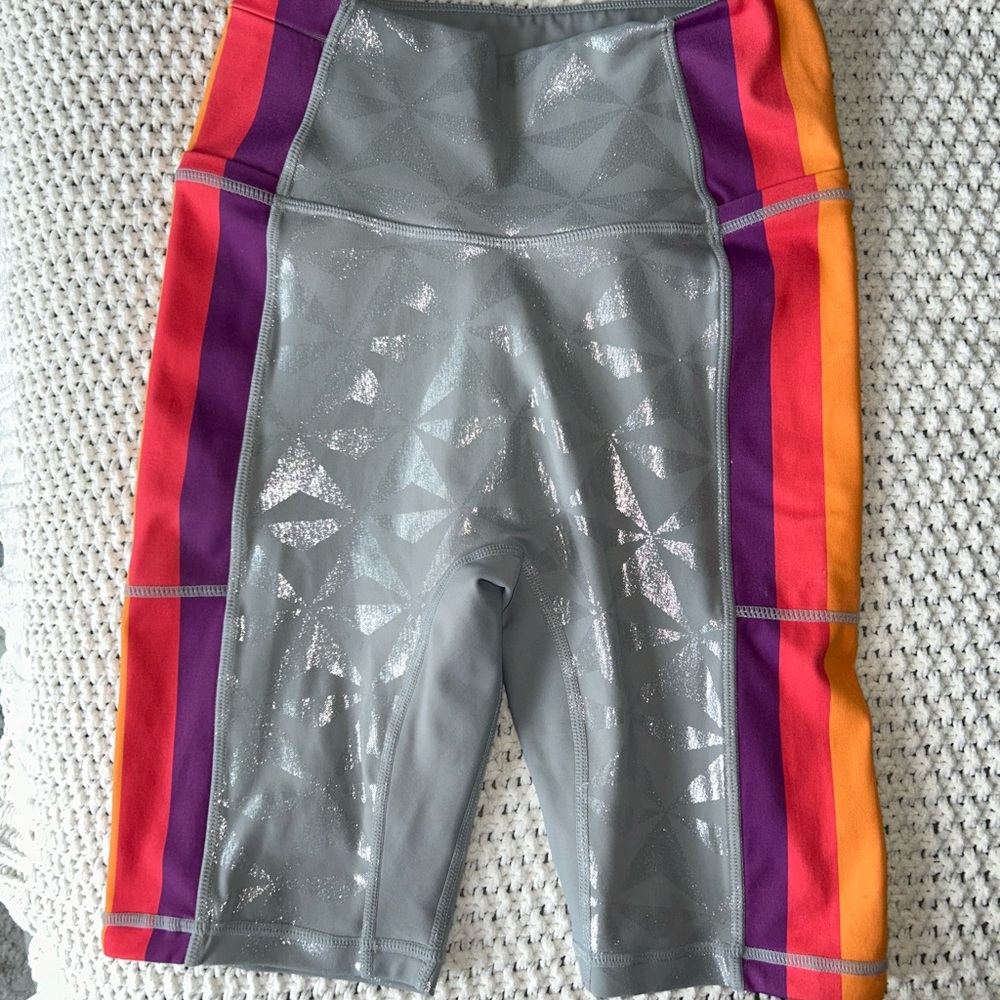 CROWNED GEODESIC DAY Biker Shorts S